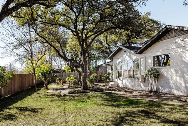 $640,000 | 11403 Circle Bend Drive, Austin, TX 78758