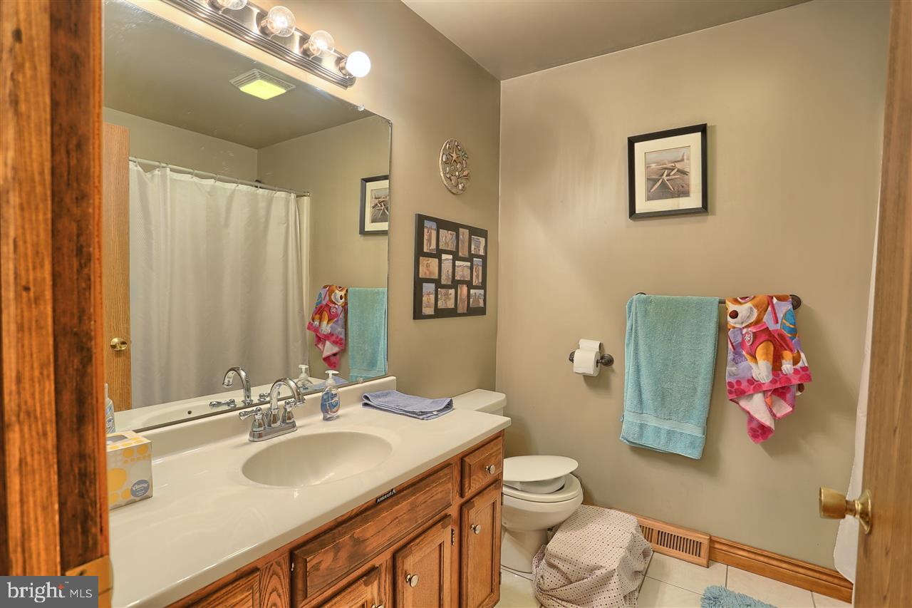 220 Springfield Road Newville, PA 17241 - Photo 11 of 21 Gallery Image 11