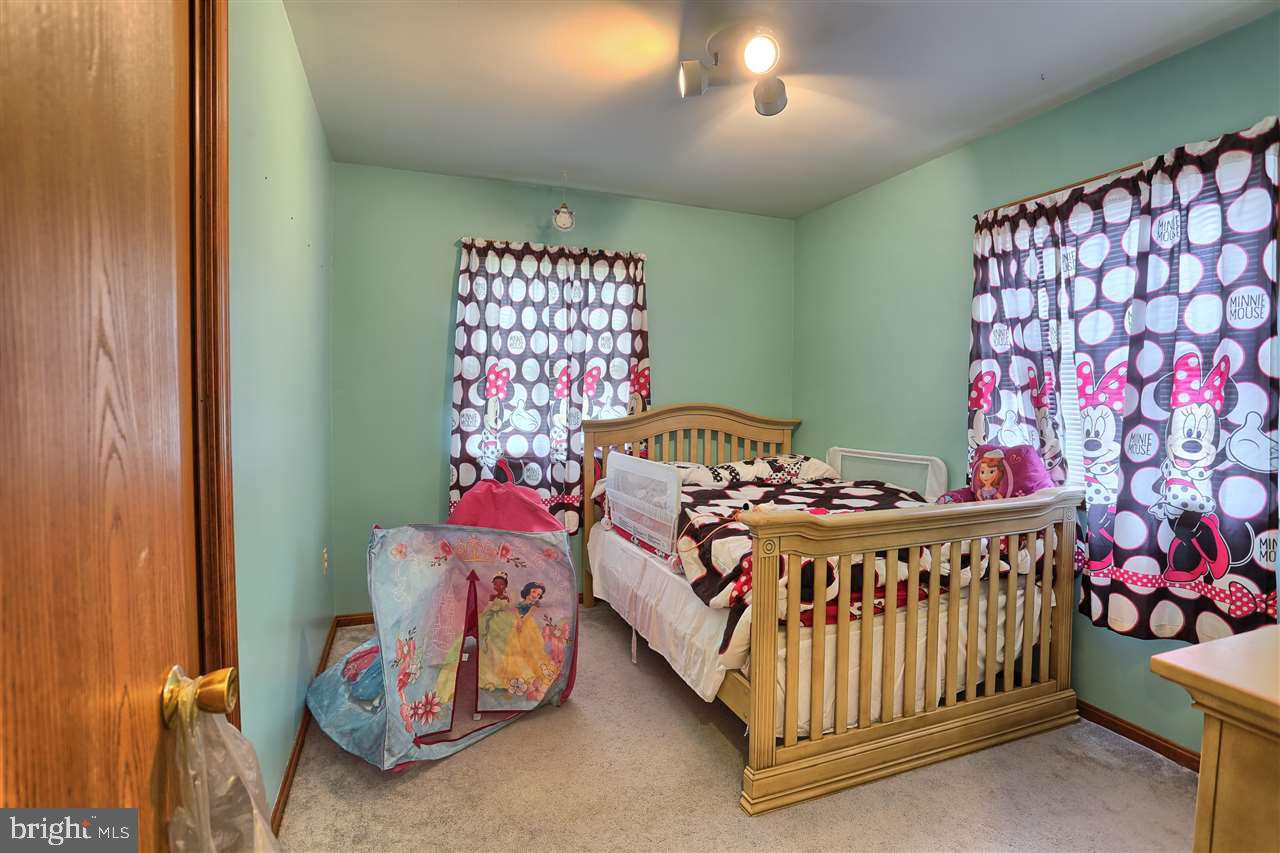 220 Springfield Road Newville, PA 17241 - Photo 9 of 21 Gallery Image 9