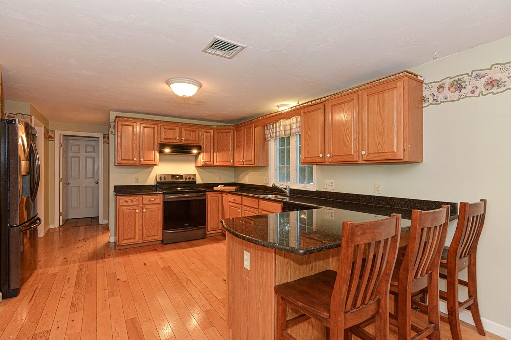 12 Innkeeper Road Franklin, MA 02038 - Photo 12 of 42 Gallery Image 12