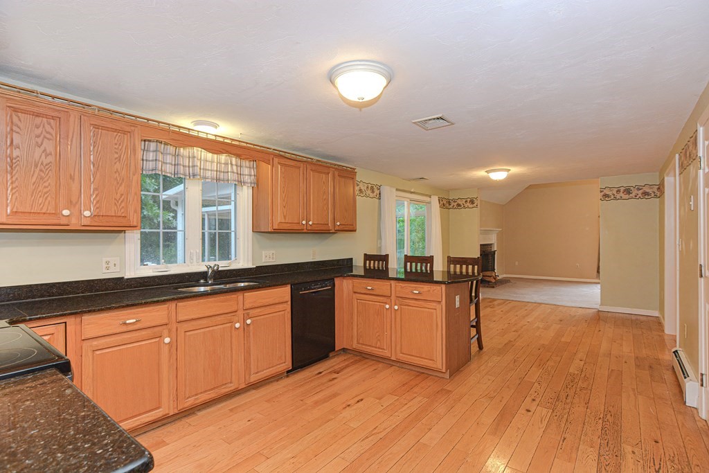 12 Innkeeper Road Franklin, MA 02038 - Photo 14 of 42 Gallery Image 14