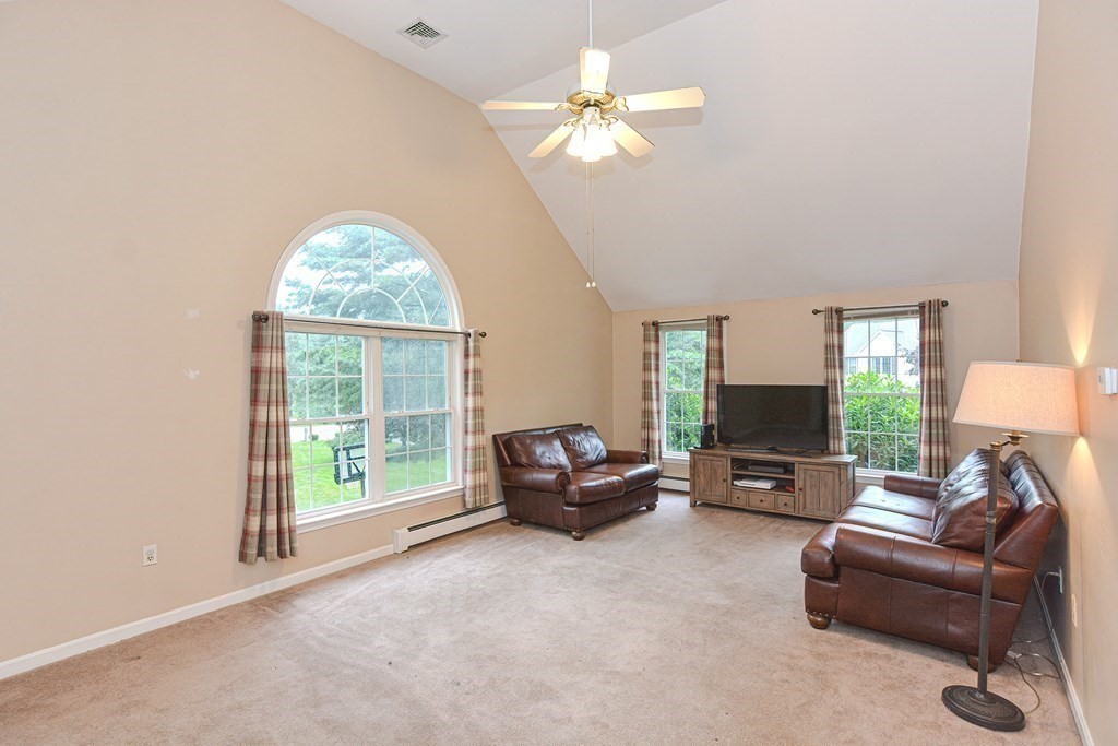 12 Innkeeper Road Franklin, MA 02038 - Photo 20 of 42 Gallery Image 20