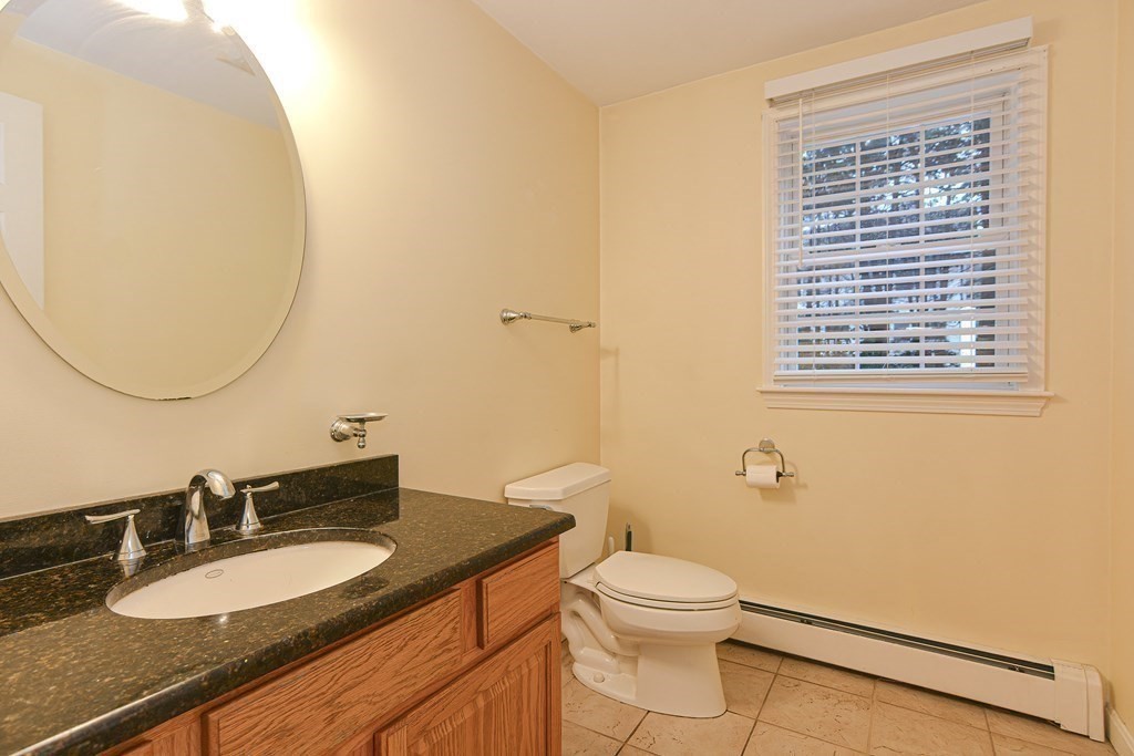 12 Innkeeper Road Franklin, MA 02038 - Photo 22 of 42 Gallery Image 22