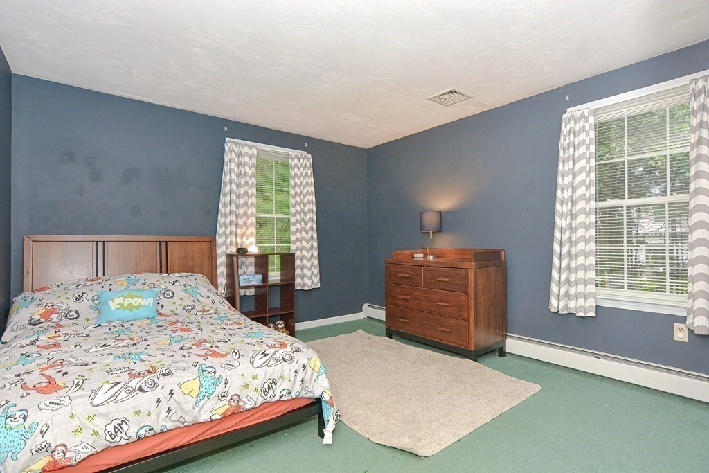 12 Innkeeper Road Franklin, MA 02038 - Photo 33 of 42 Gallery Image 33