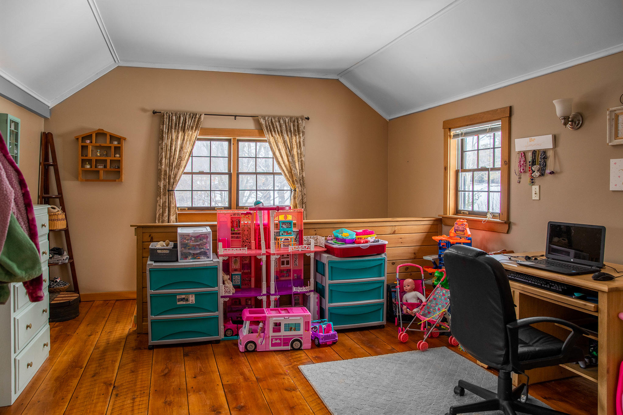 405 Smith Road Corinna, ME 04928 - Photo 20 of 31 Smith Rd Interiors-8