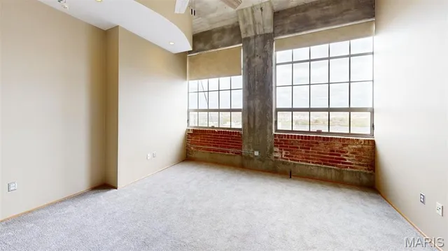 $3,350 | 1635 Washington Avenue, Unit 912, St. Louis, MO 63103