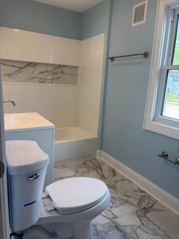 $349,900 | 2402 Eaton Lane, Racine, WI 53404