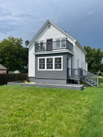 $349,900 | 2402 Eaton Lane, Racine, WI 53404