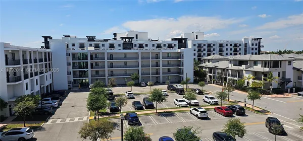 $3,200 | 8301 Northwest 41st Street, Unit B409, Doral, FL 33166
