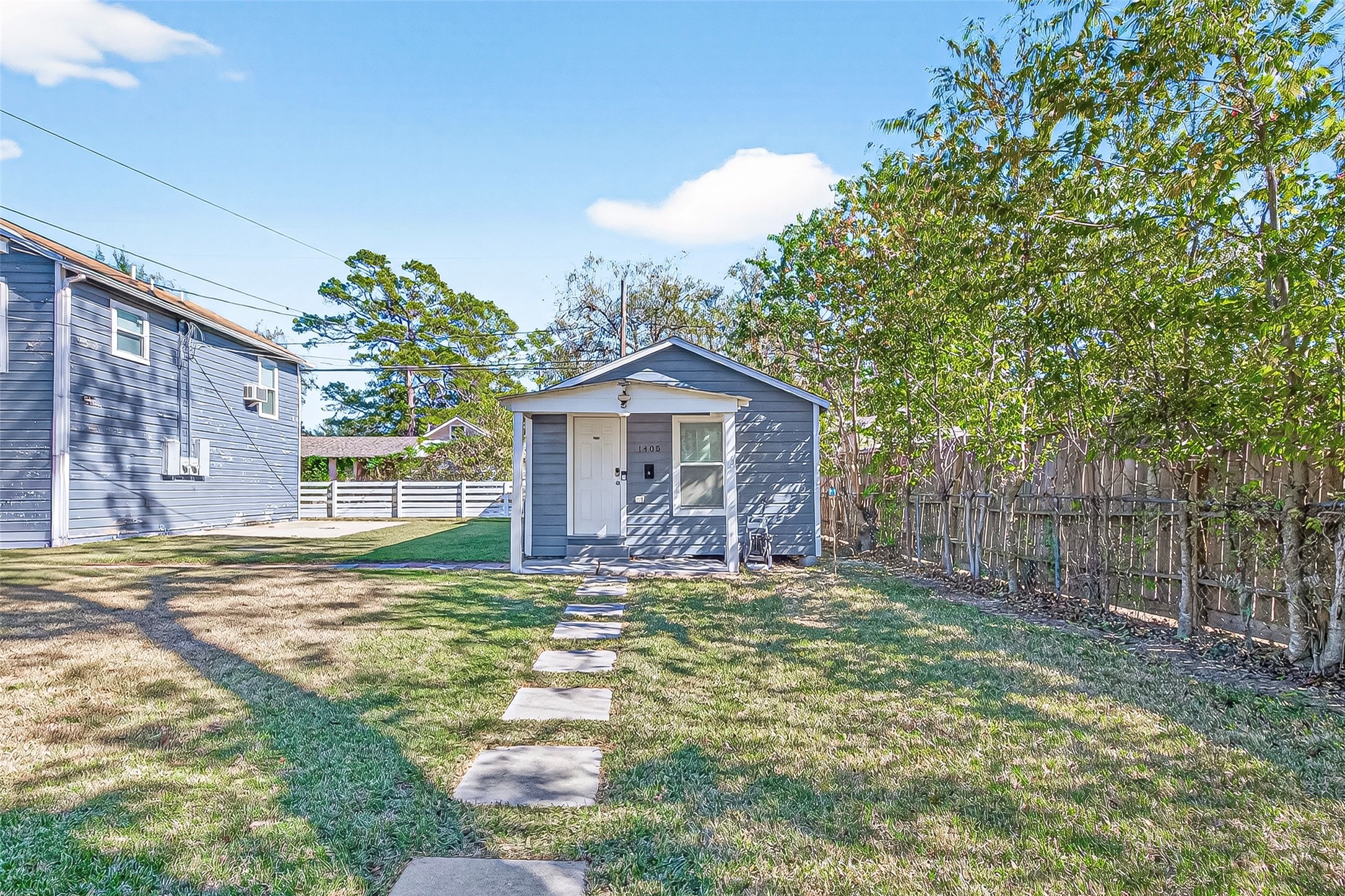 1401 5th Street Rosenberg, TX 77471 - Photo 12 of 50 Unit 1405: front left if viewing from 5th street