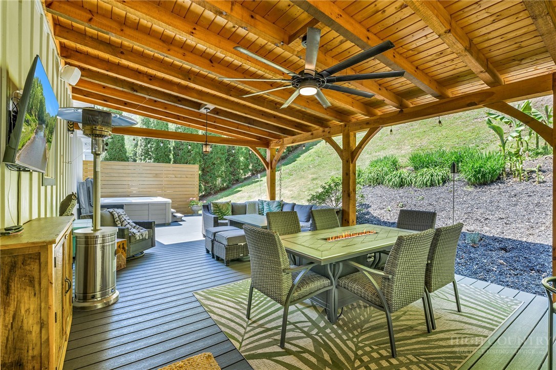 1781 Clifton Road Crumpler, NC 28617 - Photo 15 of 50