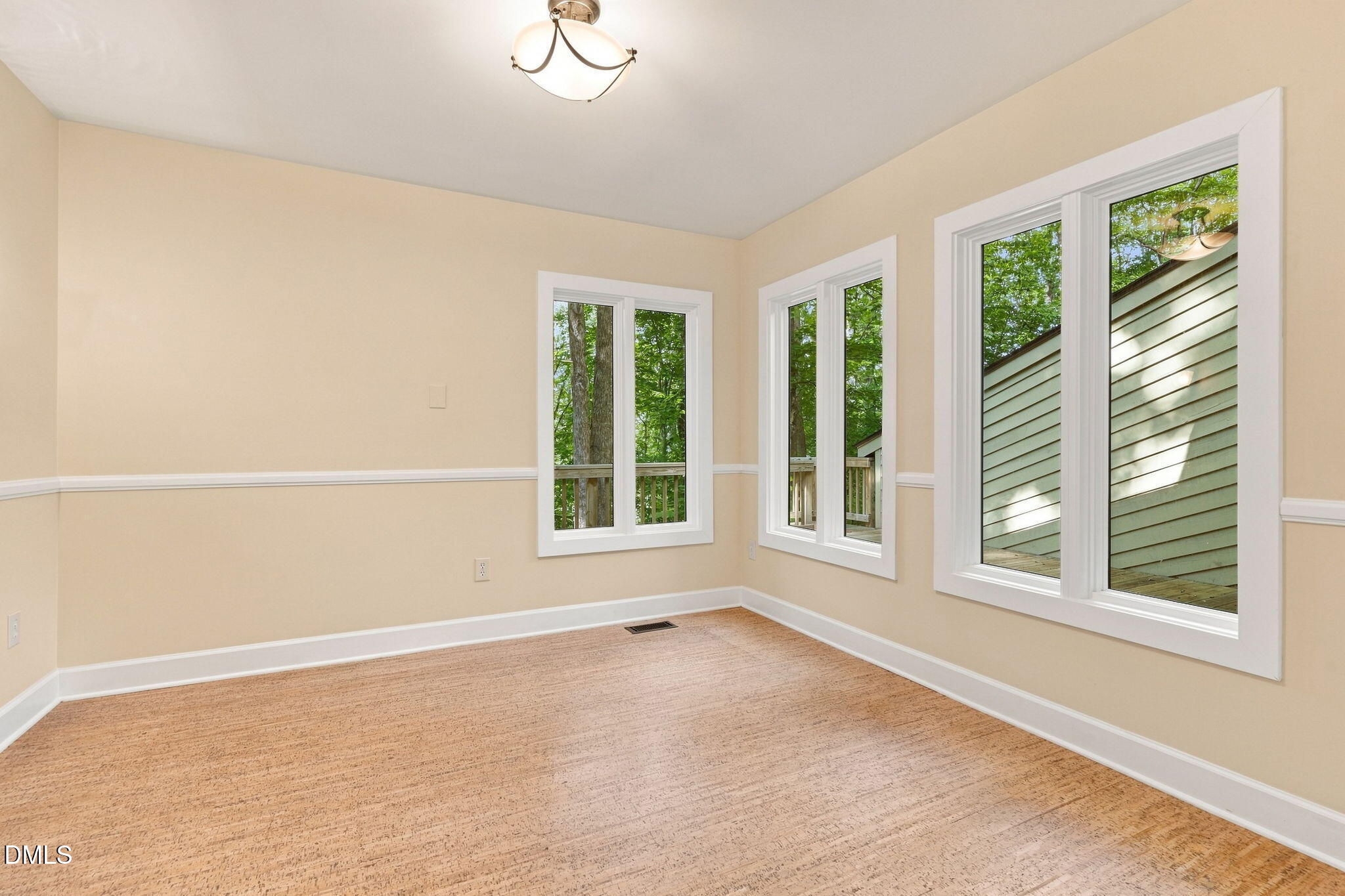 72 Stoneridge Road, Unit 72 Durham, NC 27705 - Photo 11 of 34 LR-2