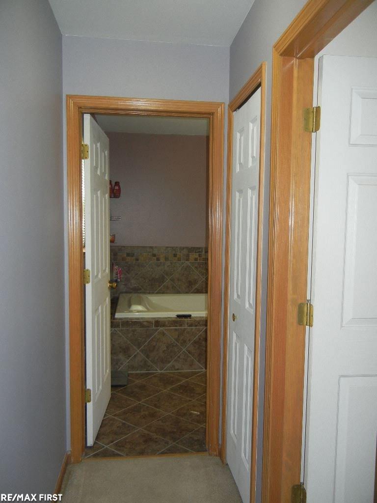 28382 Gamble Road New Baltimore, MI 48047 - Photo 24 of 46 31376453-23.JPG