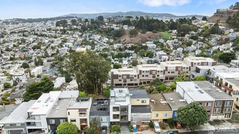 $5,995,000 | 561 Duncan Street, San Francisco, CA 94131