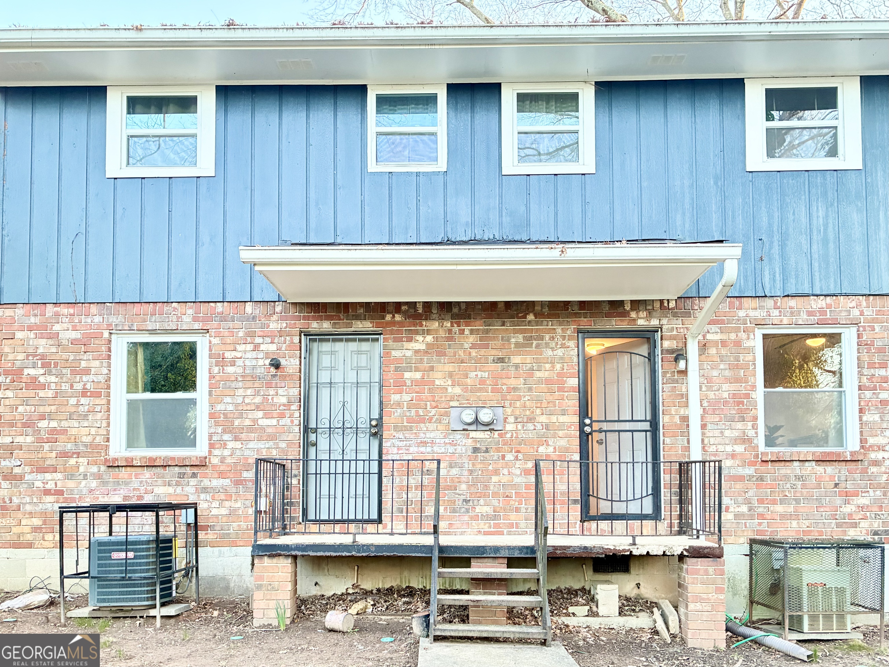 1859 Williams Avenue East Point, GA 30344 - Photo 20 of 20 a front view of a house with a large window