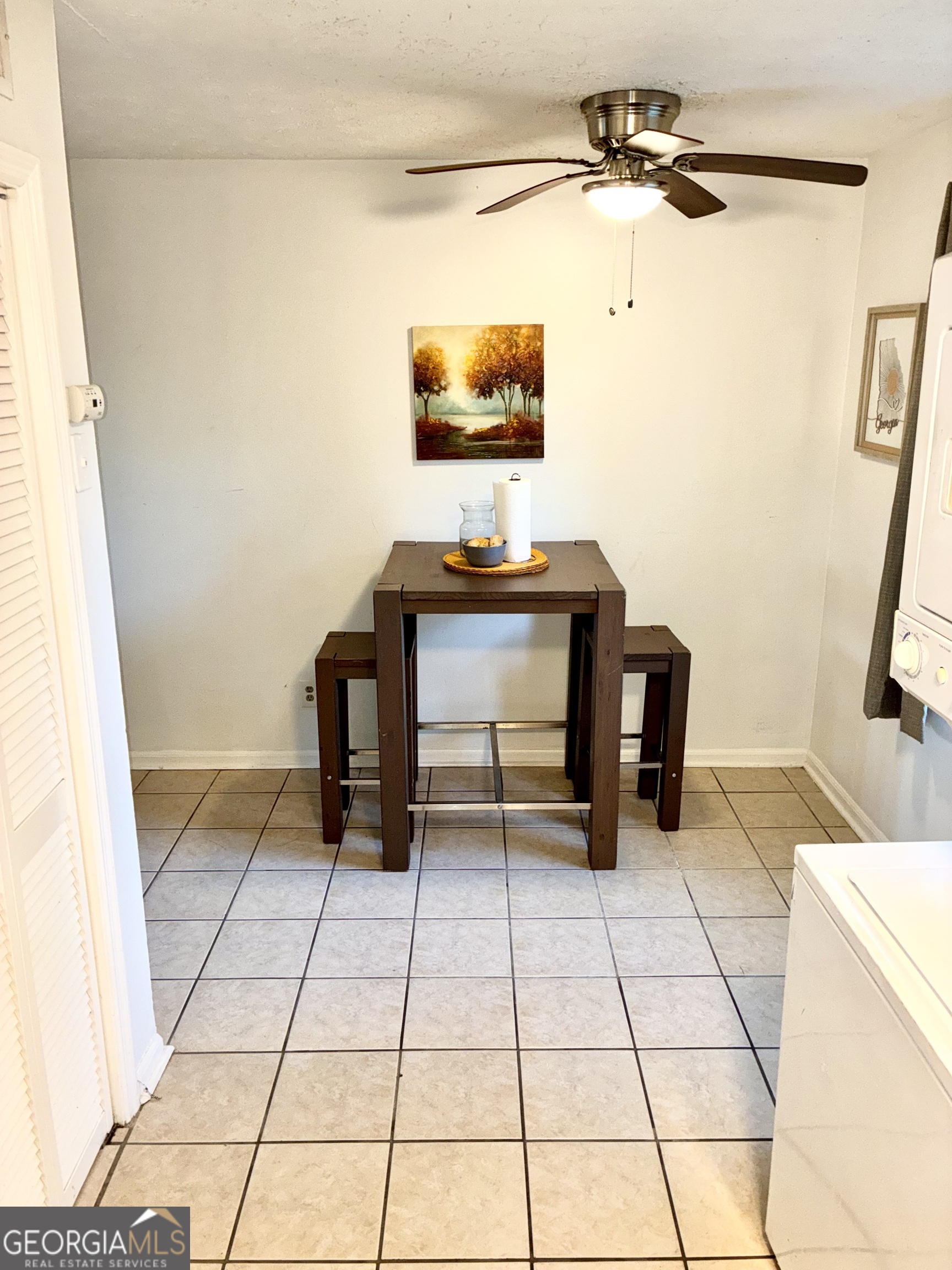 1859 Williams Avenue East Point, GA 30344 - Photo 8 of 20 a view of a bathroom with a sink and a mirror