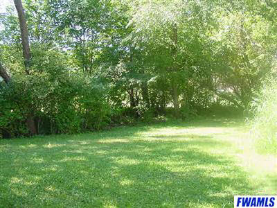 4725 Ridgelane Drive Fort Wayne, IN 46804 - Photo 2 of 10