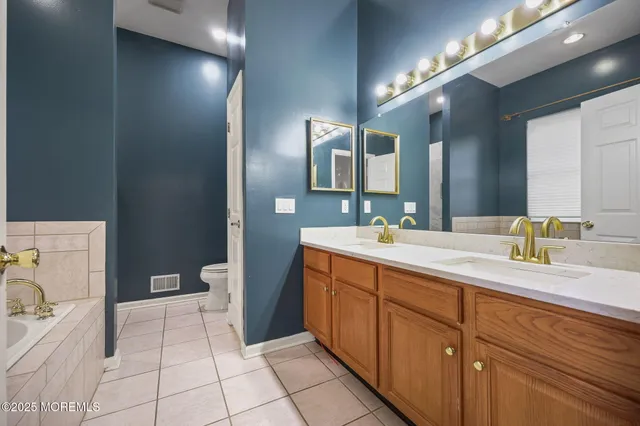 $489,900 | 22 Baltusrol Drive, Jackson, NJ 08527