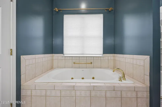 $489,900 | 22 Baltusrol Drive, Jackson, NJ 08527