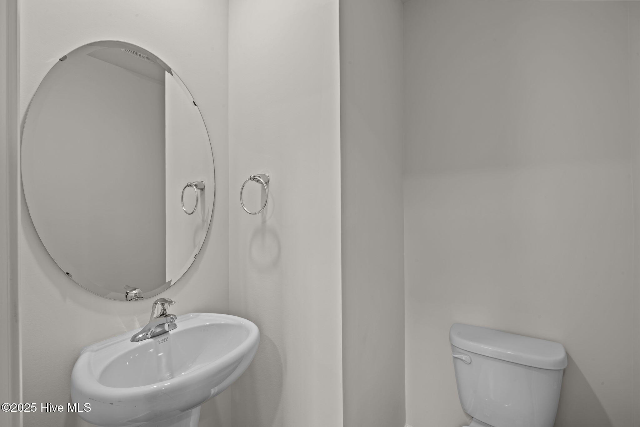 4016 Emerald View New Bern, NC 28560 - Photo 16 of 43 7-web-or-mls-0C0A1024