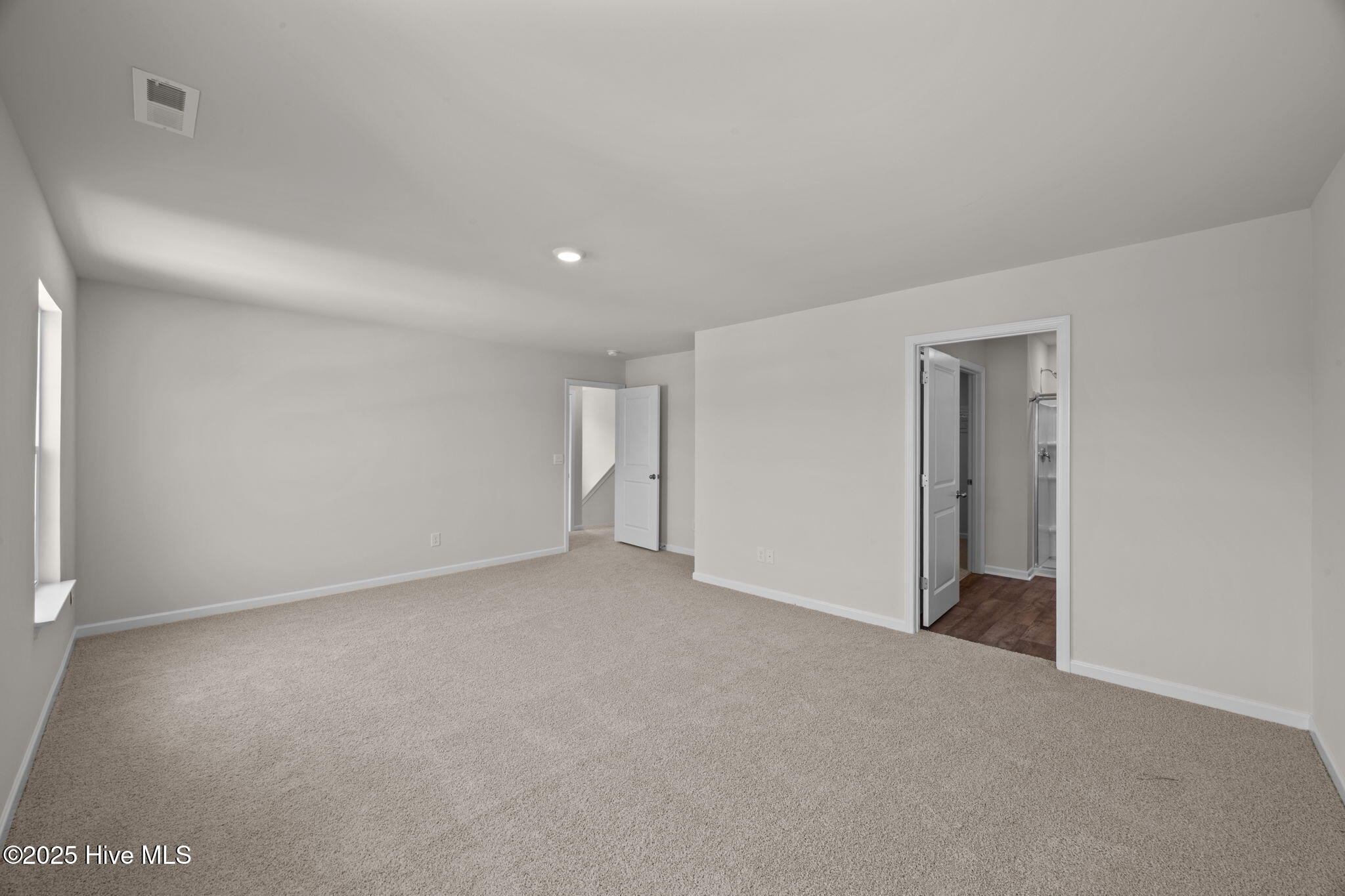 4016 Emerald View New Bern, NC 28560 - Photo 20 of 43 22-web-or-mls-0C0A1069