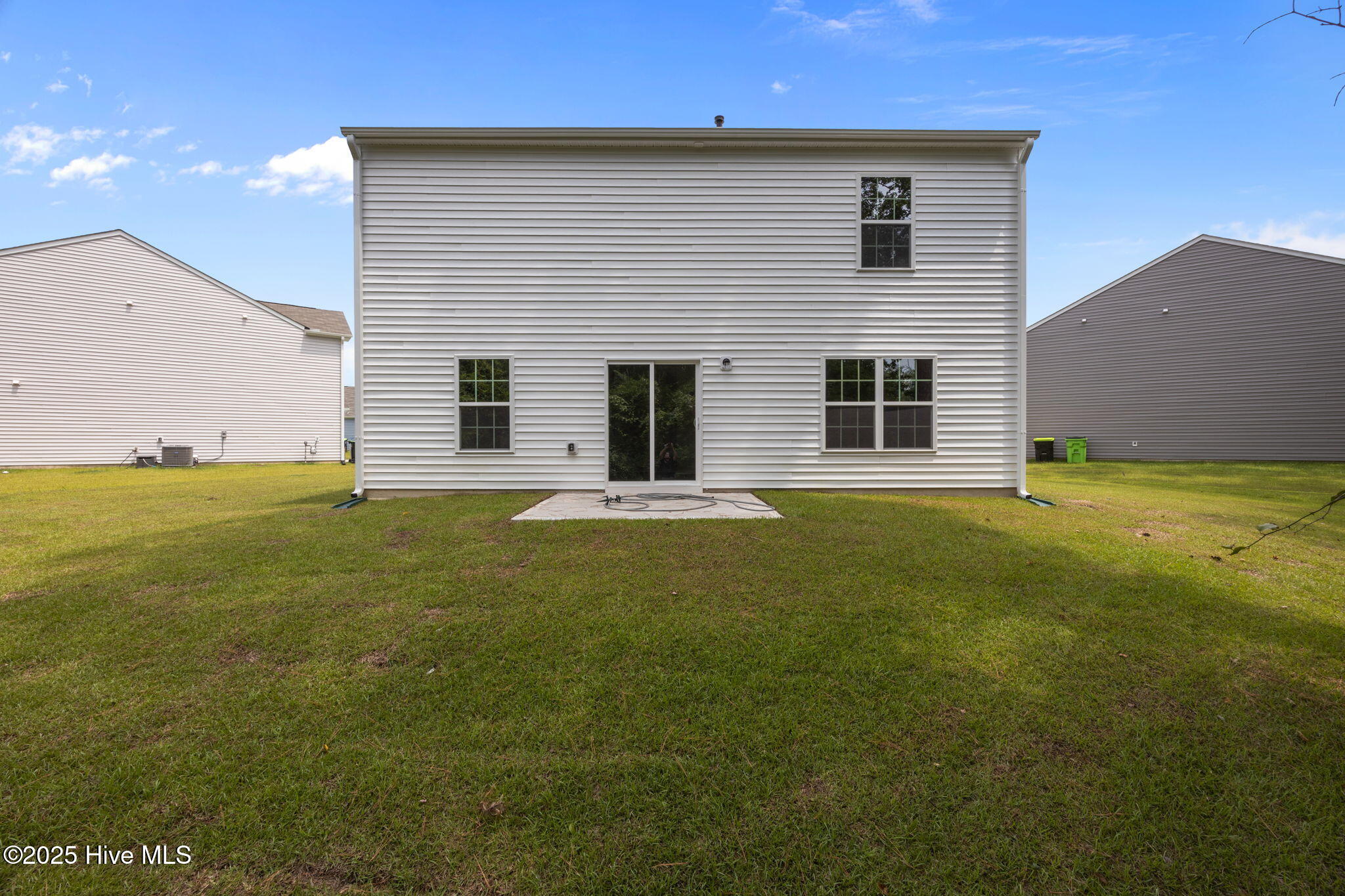 4016 Emerald View New Bern, NC 28560 - Photo 39 of 43 36-web-or-mls-0C0A1108