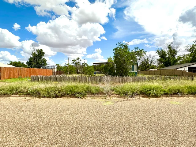 $16,000 | 1719 South 5th Street, Tahoka, TX 79373