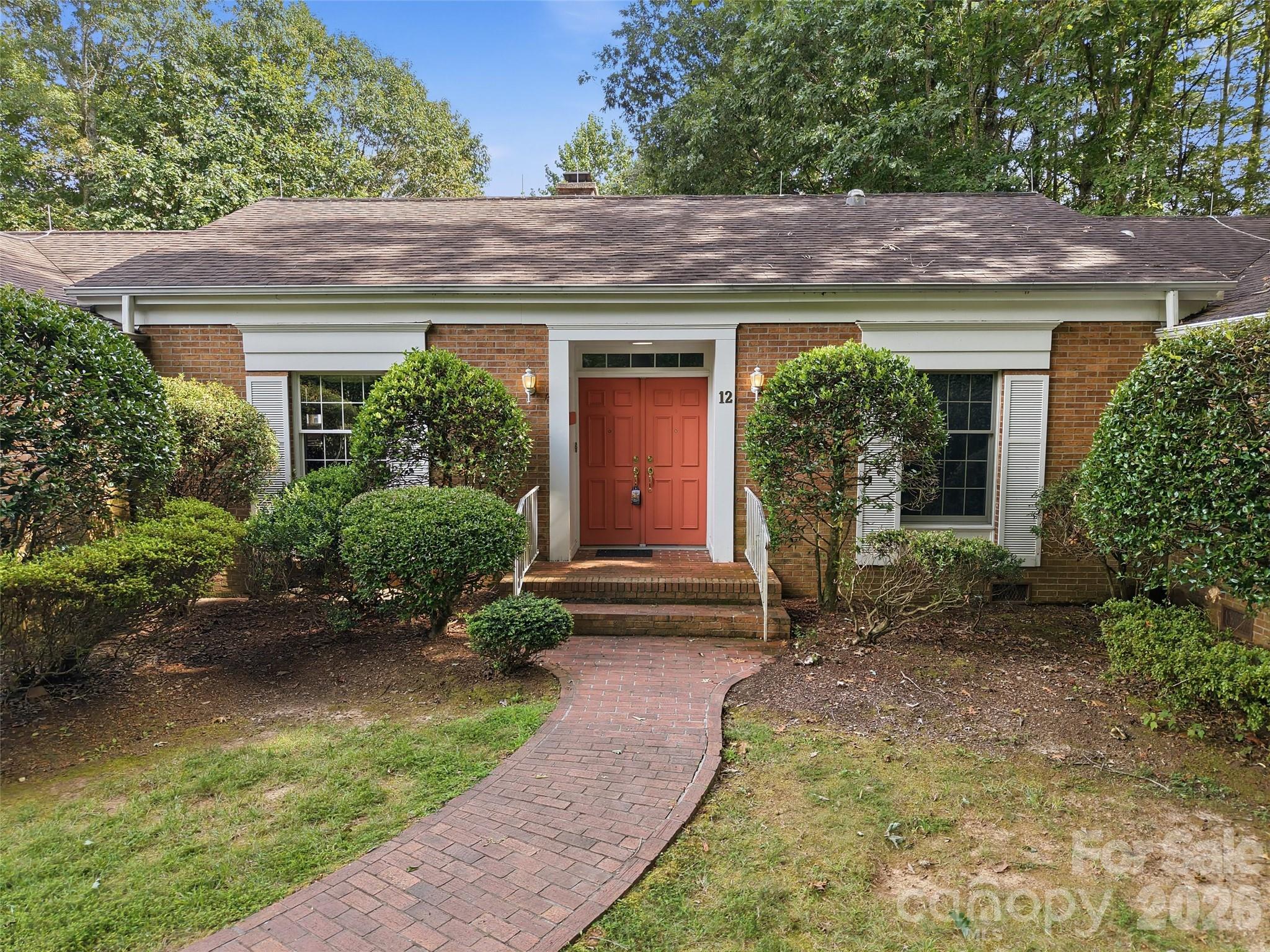 12 Legendary Road Hendersonville, NC 28739 - Photo 7 of 48 Gallery Image 7