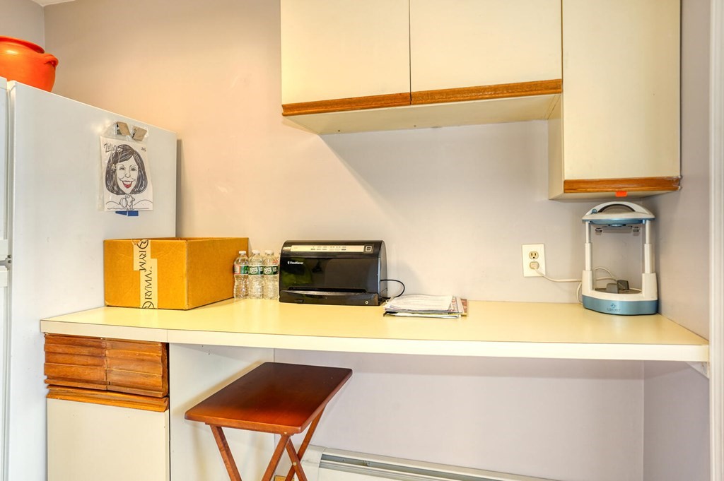 21 Temi Road Hudson, MA 01749 - Photo 23 of 37