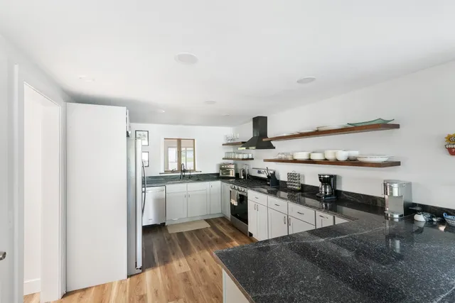 $5,500 | 6 Paquette Lane, Sunapee, NH 03782