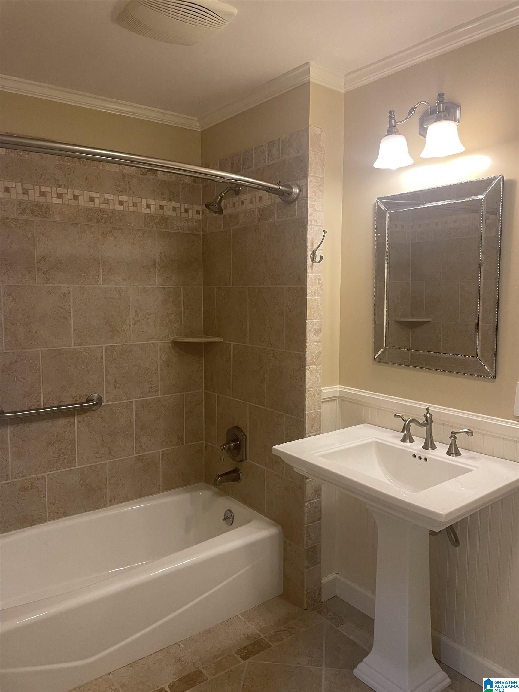 8479 North Valley Road Pinson, AL 35126 - Photo 8 of 14