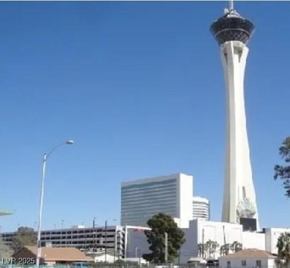 239 West Cleveland Avenue, Unit 1 Las Vegas, NV 89102 - Photo 12 of 12 View of property featuring a view of city
