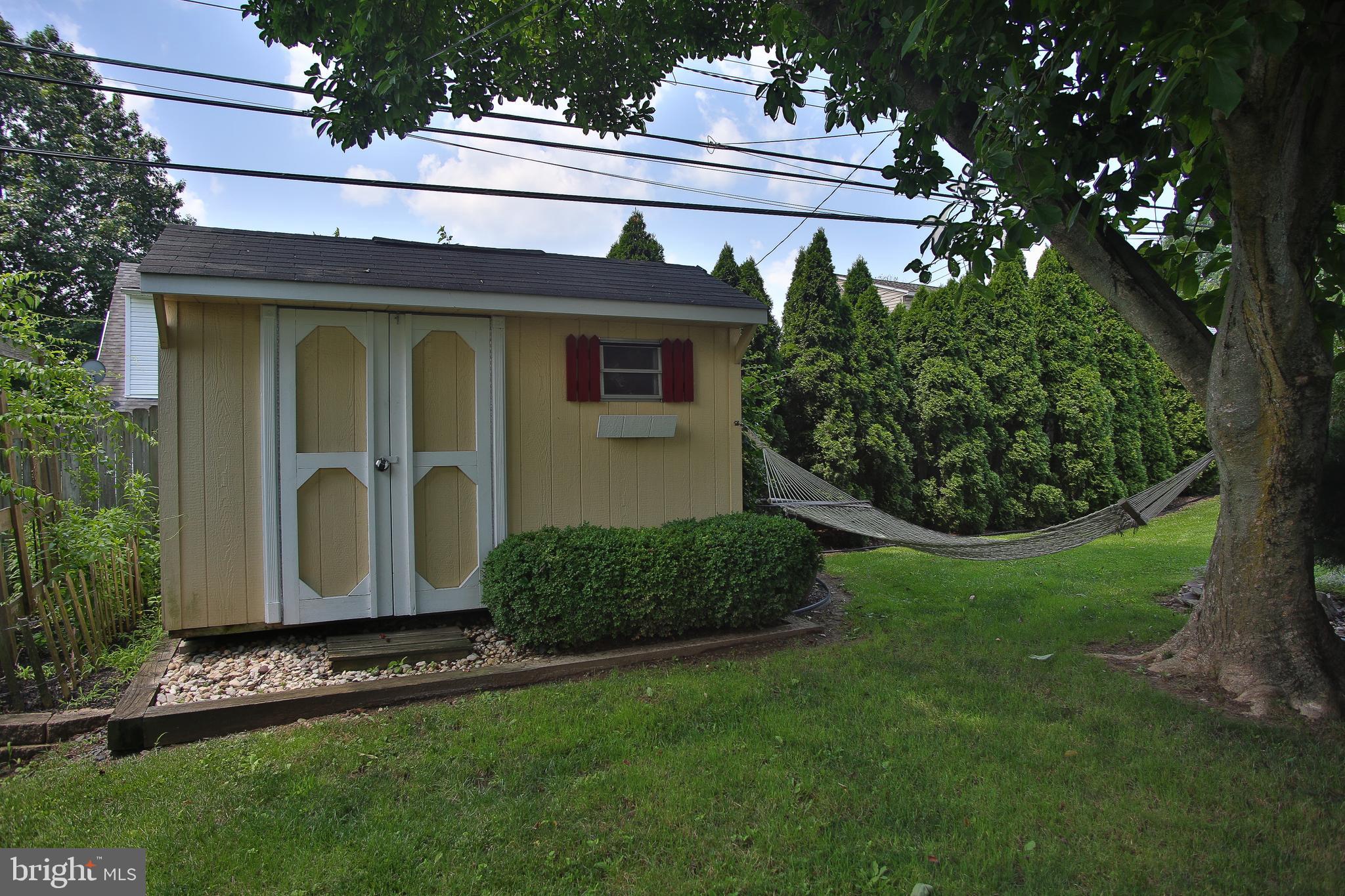 23 Hilltop Road Levittown, PA 19056 - Photo 24 of 26 Gallery Image 24