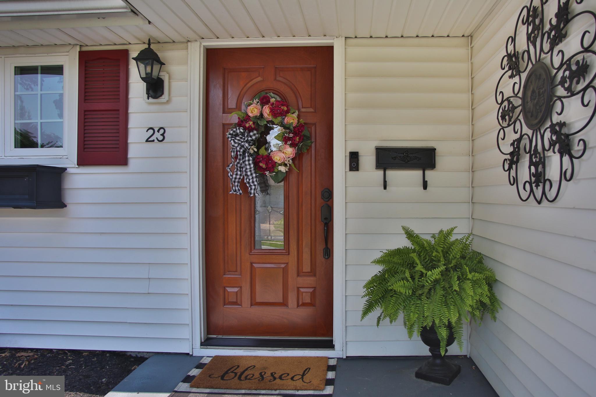 23 Hilltop Road Levittown, PA 19056 - Photo 5 of 26 Gallery Image 5