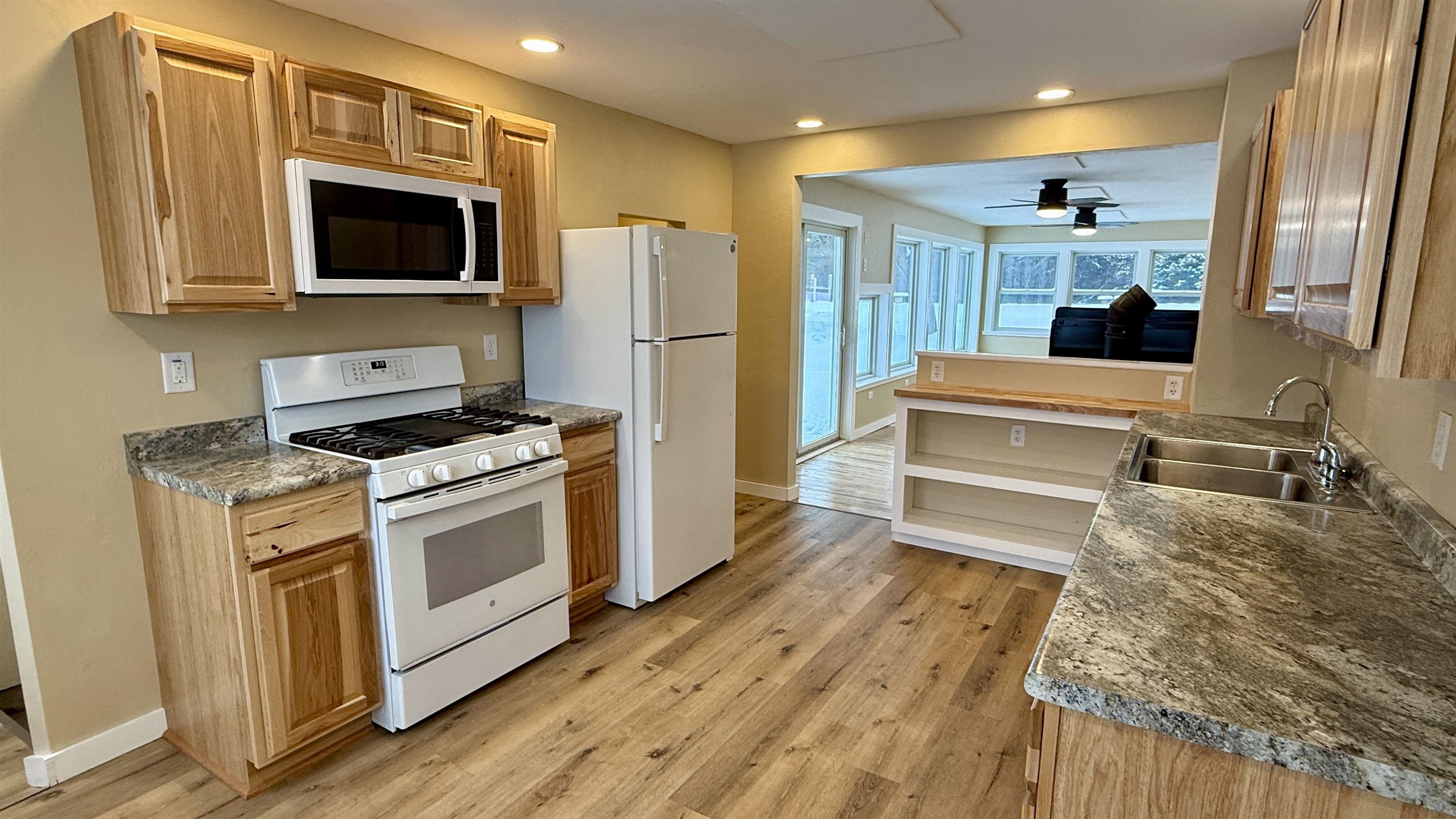 W6098 Stelling Road Tomahawk, WI 54487 - Photo 8 of 47