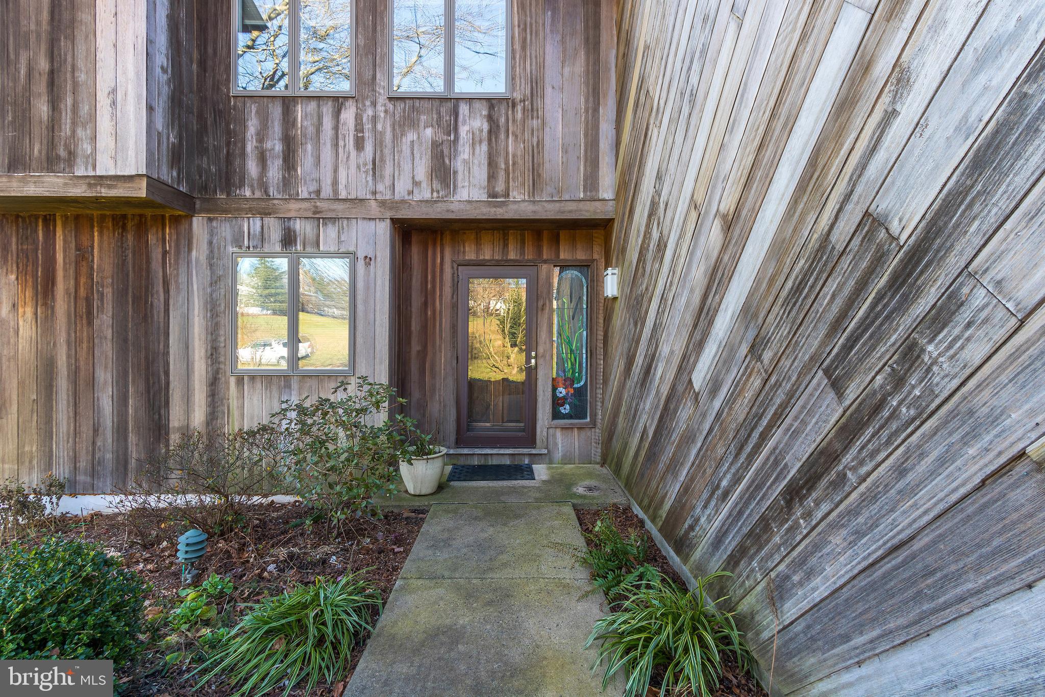 177 Firethorn Road Newtown, PA 18940 - Photo 4 of 30 Gallery Image 4
