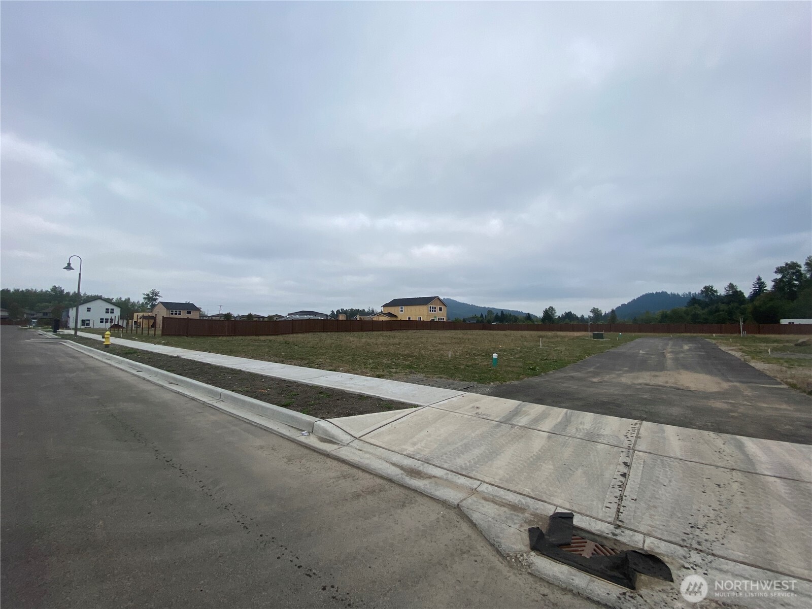 570 Hann Street Buckley, WA 98321 - Photo 1 of 7 a view of city and river