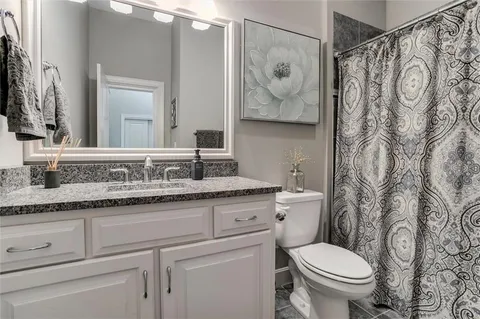 $575,000 | 19616 West 100th Terrace, Lenexa, KS 66220