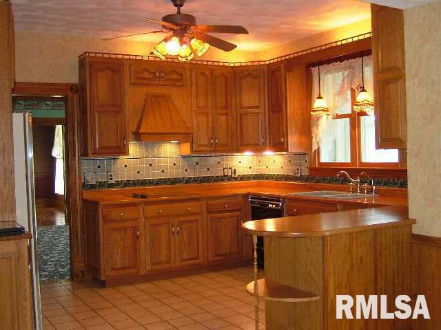 10714 Wolf Road Geneseo, IL 61254 - Photo 6 of 9 Gallery Image 6