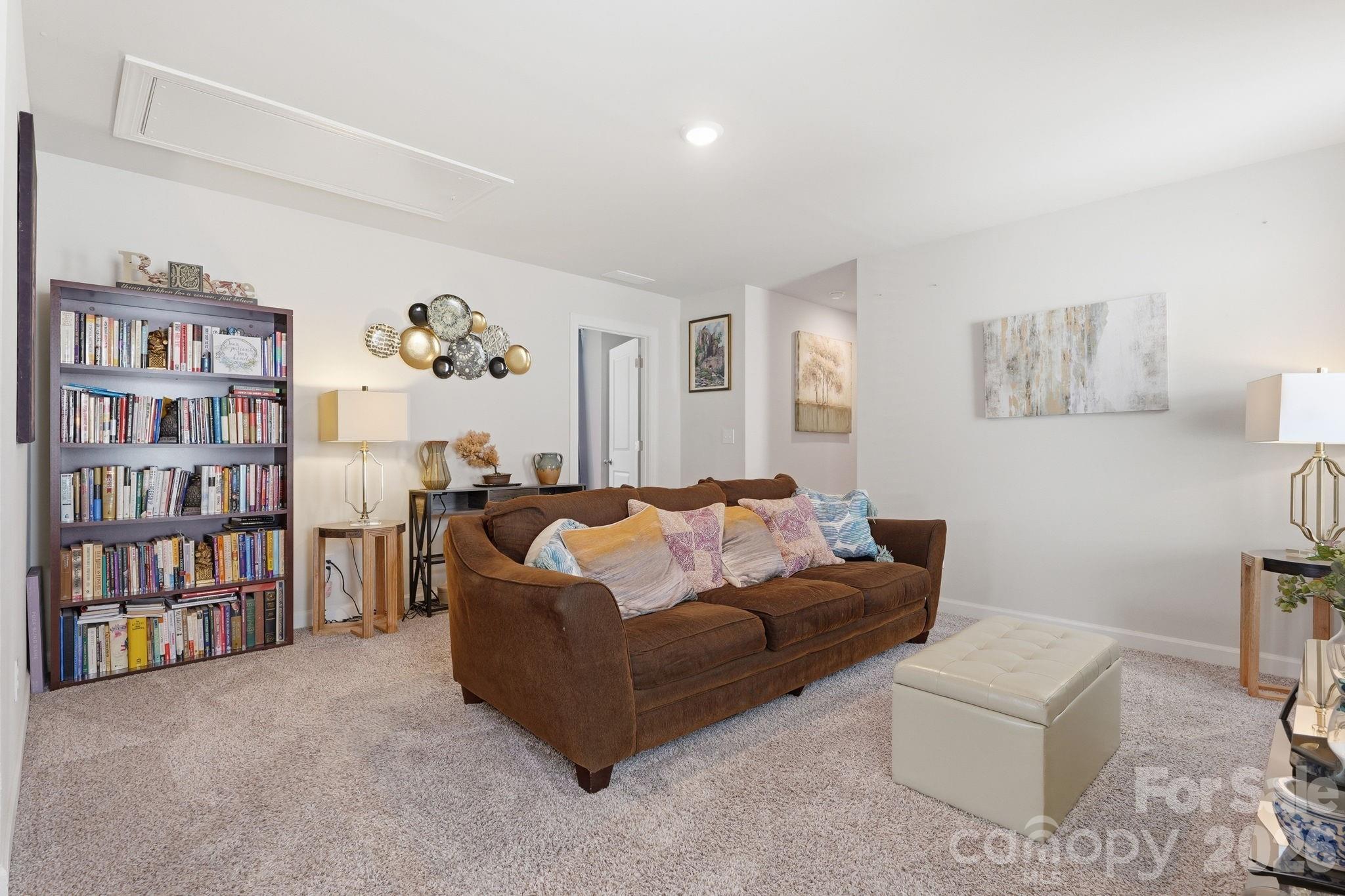 5012 Shadbush Road Charlotte, NC 28215 - Photo 26 of 42