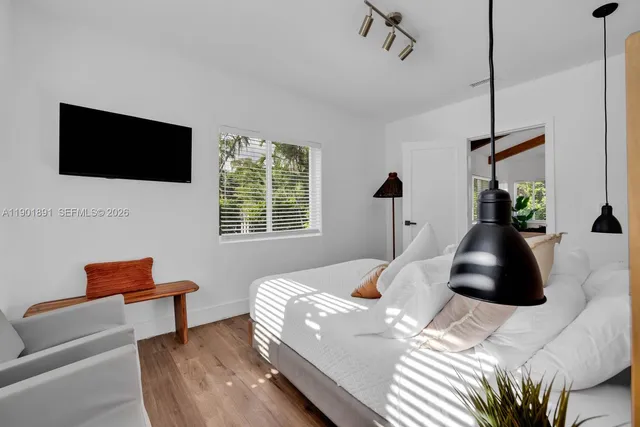 $2,190,000 | 901 Northwest 7th Street, Miami, FL 33136