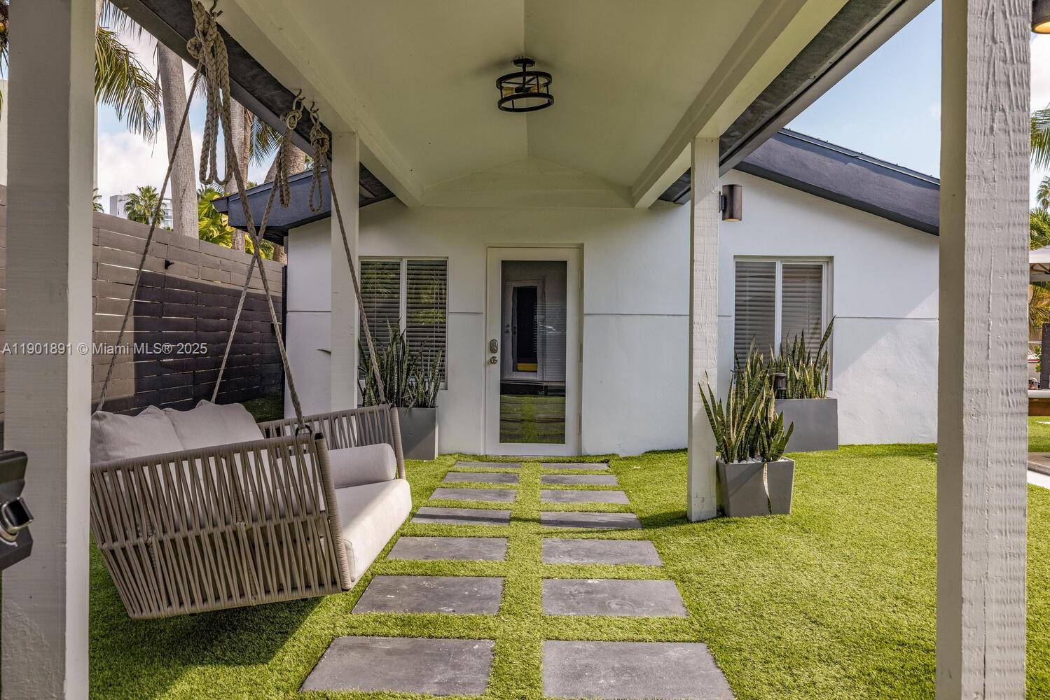 901 Northwest 7th Street Miami, FL 33136 - Photo 30 of 98