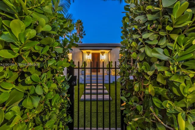 $2,190,000 | 901 Northwest 7th Street, Miami, FL 33136