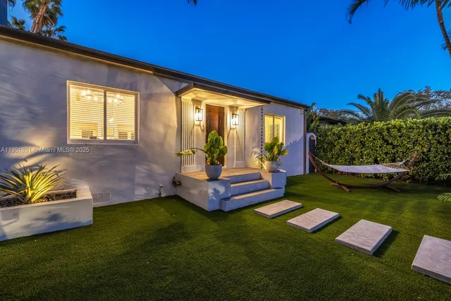 $2,190,000 | 901 Northwest 7th Street, Miami, FL 33136