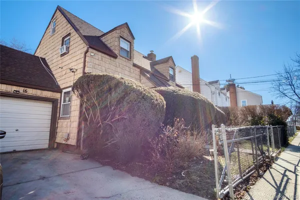 $649,999 | 16 Hendrickson Avenue, Hempstead, NY 11550