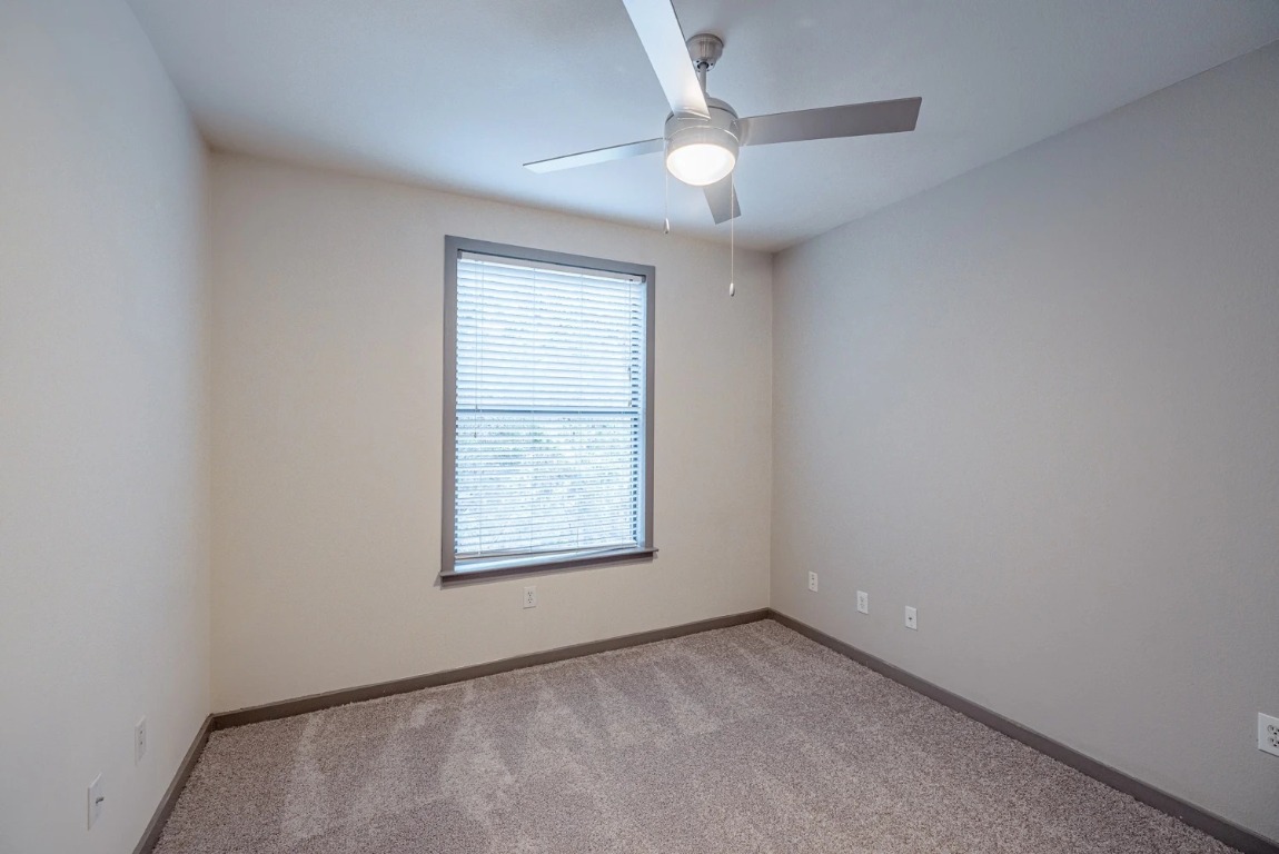 8515 Interstate 35, Unit 7218 Austin, TX 78744 - Photo 19 of 19 Move in by January 30th and enjoy 8 weeks FREE rent! Restrictions may apply — contact our leasing office for details.