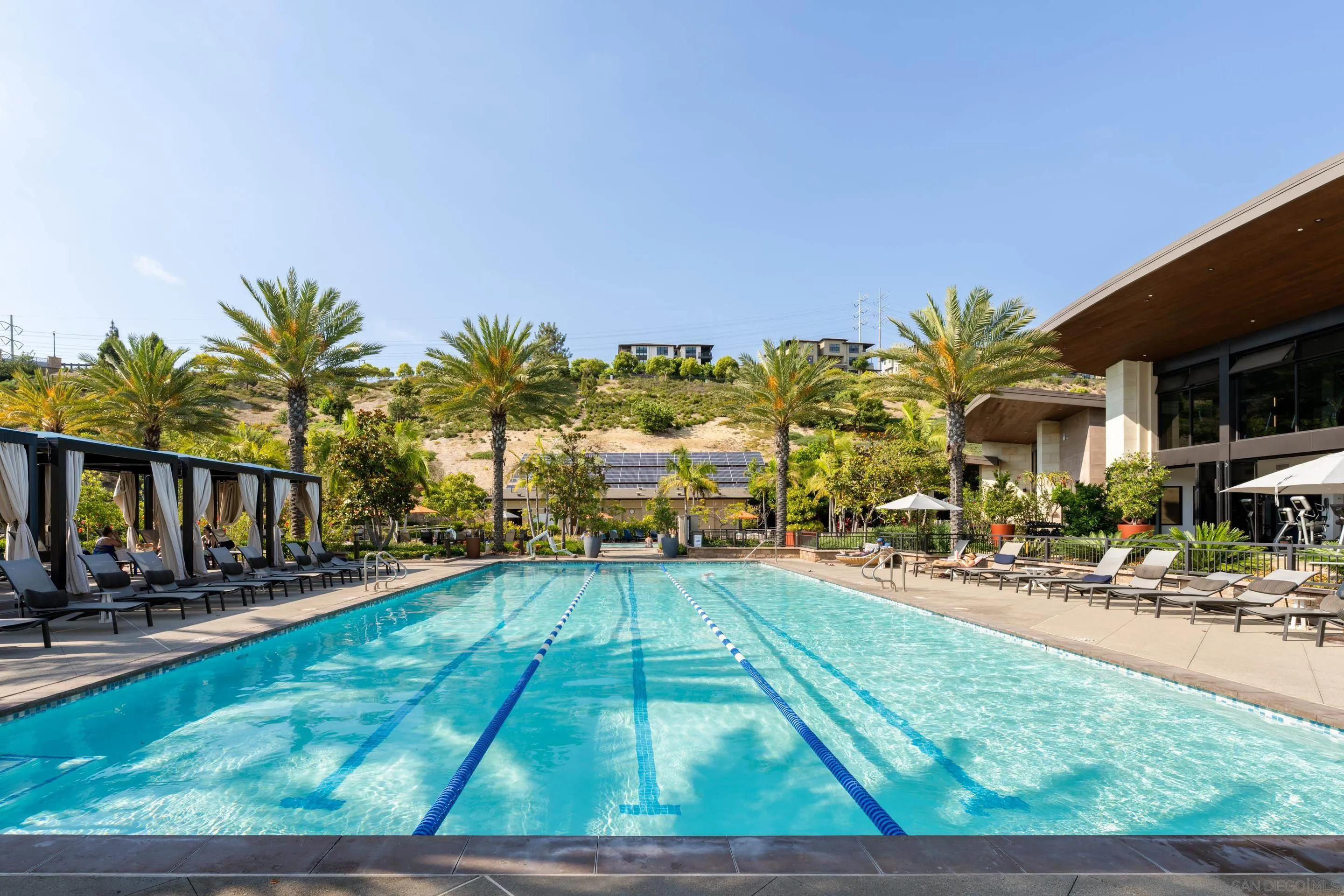 2731 Via Avella San Diego, CA 92108 - Photo 36 of 39 a view of a backyard and a patio
