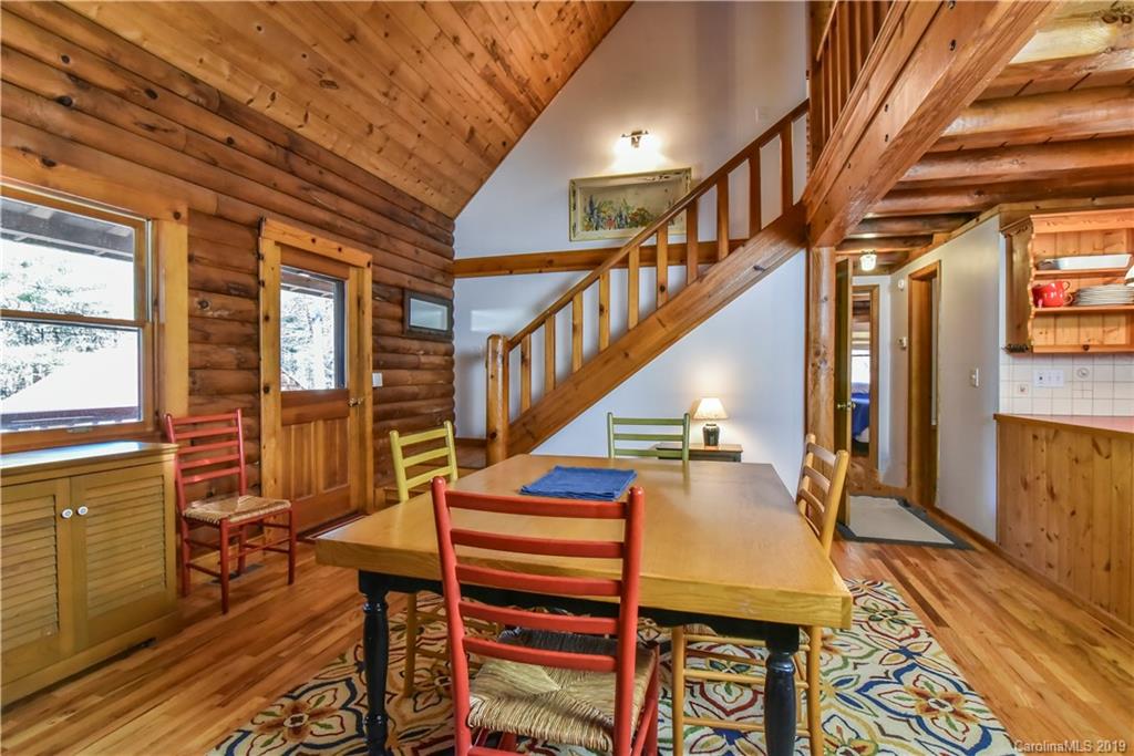 188 Davidson Road Swannanoa, NC 28778 - Photo 12 of 36 Gallery Image 12