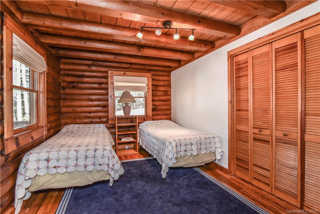 188 Davidson Road Swannanoa, NC 28778 - Photo 21 of 36 Gallery Image 21