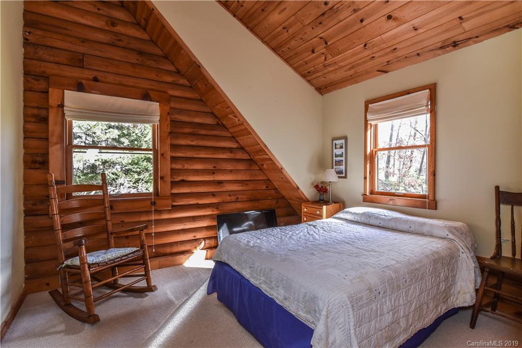 188 Davidson Road Swannanoa, NC 28778 - Photo 24 of 36 Gallery Image 24